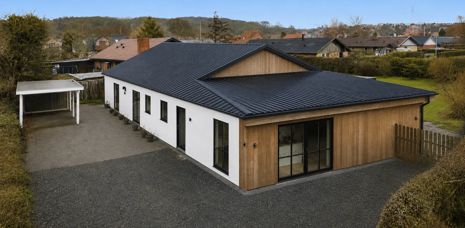 Driveway side